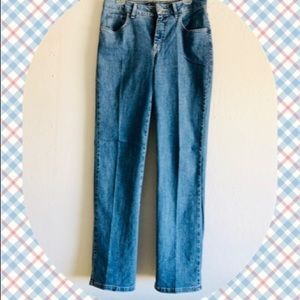 Women’s Classic Jeans